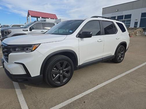 2025 Honda Pilot Sport