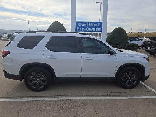 2025 Honda Pilot Sport