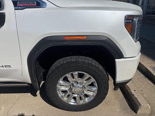 2022 GMC Sierra 2500 Denali