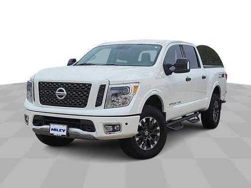 2019 Nissan Titan PRO-4X