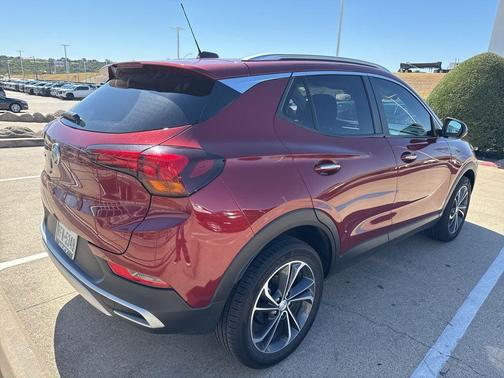 2022 Buick Encore GX Select