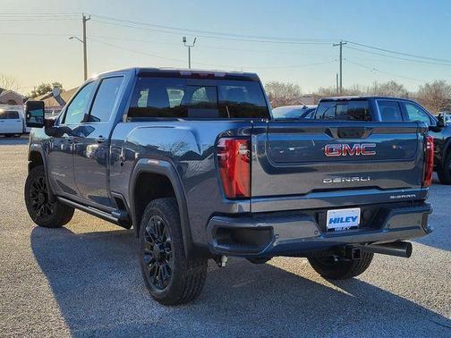 2025 GMC Sierra 2500 Denali