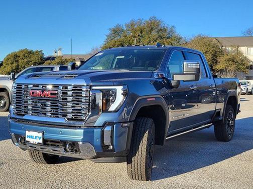 2025 GMC Sierra 2500 Denali