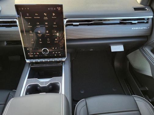 2024 GMC Sierra EV Denali