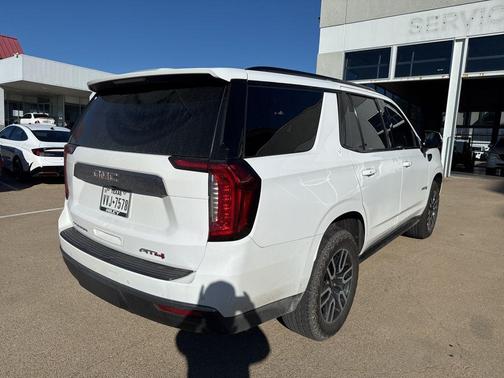 2024 GMC Yukon AT4