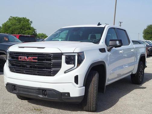 2025 GMC Sierra 1500 Elevation