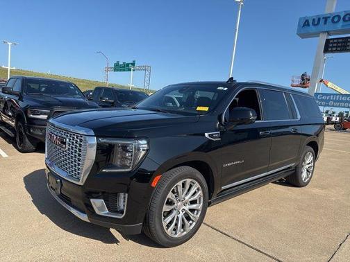 2022 GMC Yukon XL Denali