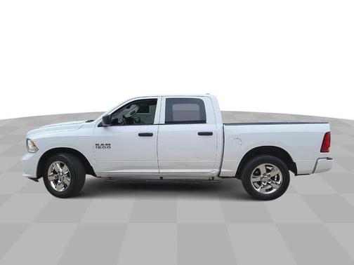 Bright Silver Clearcoat Metallic 2018 RAM 1500 Express