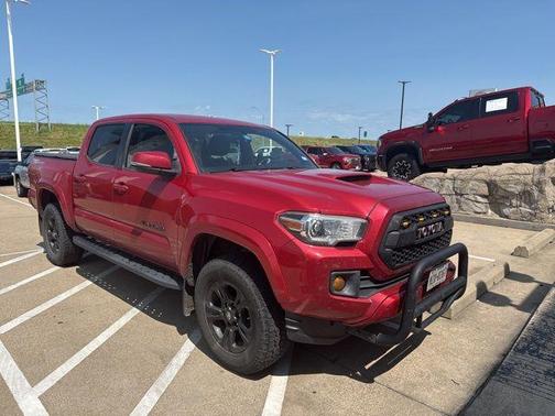2017 Toyota Tacoma TRD Sport