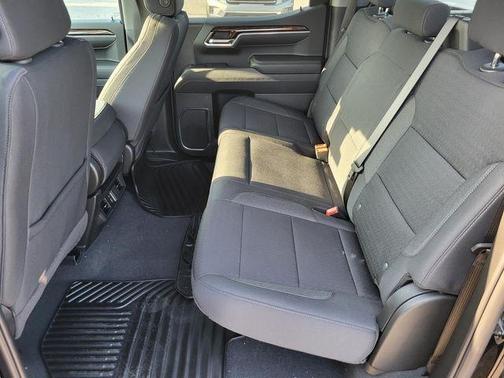 2025 GMC Sierra 1500 SLE