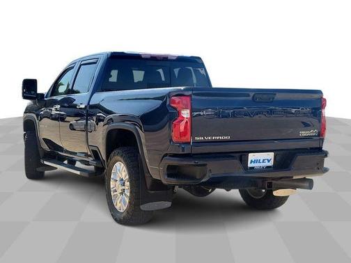 2022 Chevrolet Silverado 2500 High Country