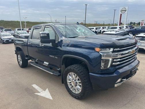2022 Chevrolet Silverado 2500 High Country