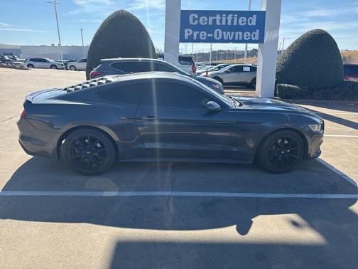 2017 Ford Mustang GT Premium