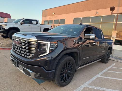 2023 GMC Sierra 1500 Denali