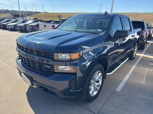 2021 Chevrolet Silverado 1500 Custom