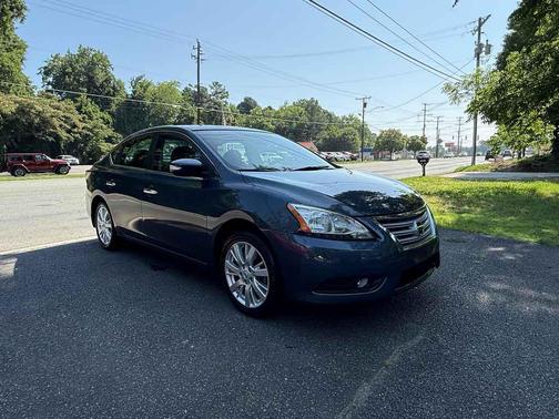 Gun Metallic 2015 Nissan Sentra SL