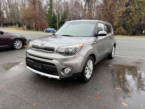 2017 Kia Soul +