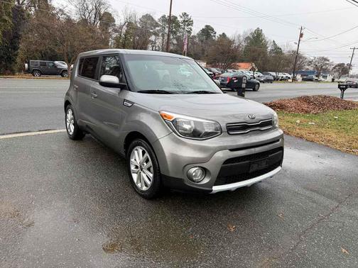 2017 Kia Soul +