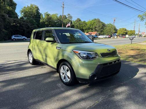 Alien II 2015 Kia Soul Base