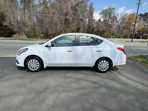 Fresh Powder 2015 Nissan Versa 1.6 SV