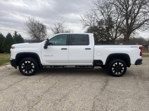 2020 Chevrolet Silverado 2500 Custom