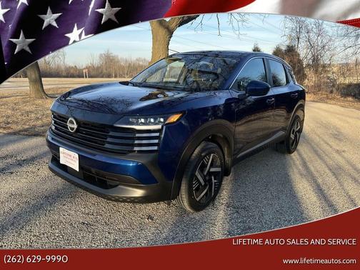 2025 Nissan Kicks SV