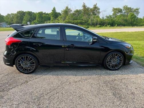 2016 Ford Focus RS Base
