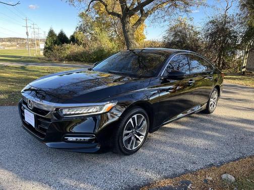 2019 Honda Accord Hybrid Touring