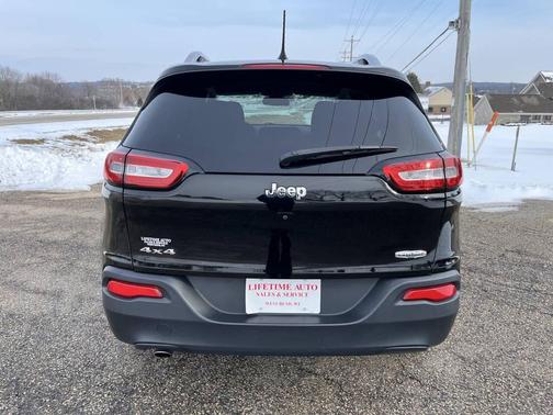 2017 Jeep Cherokee Latitude