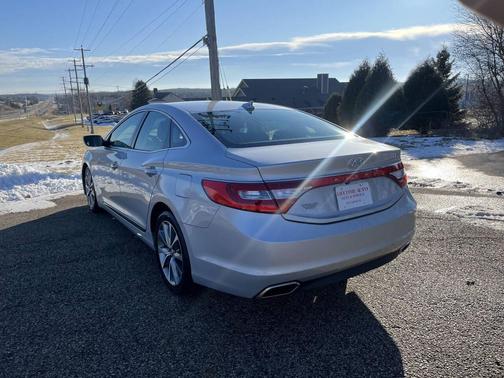 2016 Hyundai Azera Base