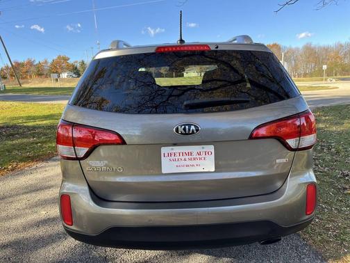 2015 Kia Sorento LX