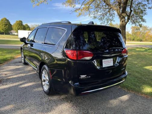 2019 Chrysler Pacifica Limited