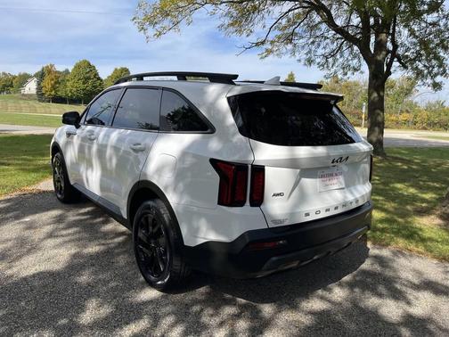 2022 Kia Sorento S