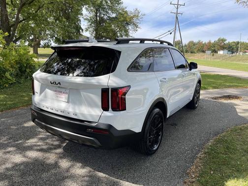 2022 Kia Sorento S