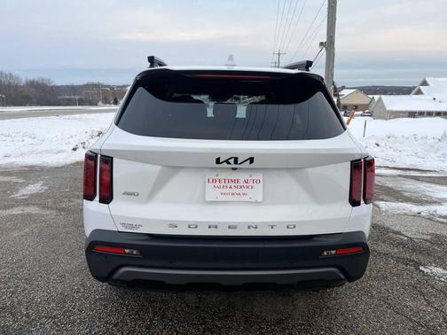 2022 Kia Sorento X-Line S
