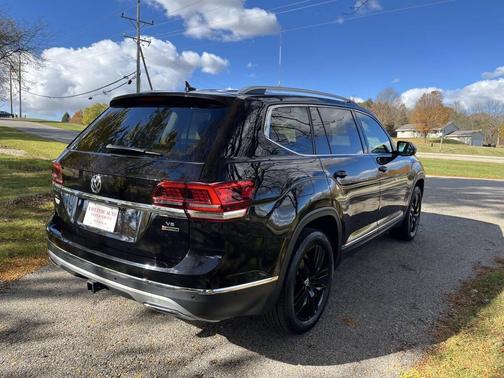 2019 Volkswagen Atlas 3.6L SEL Premium