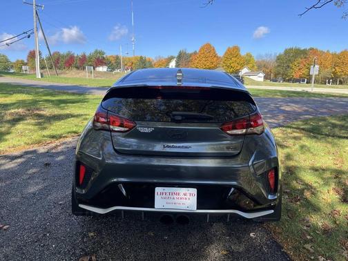 2020 Hyundai Veloster Base
