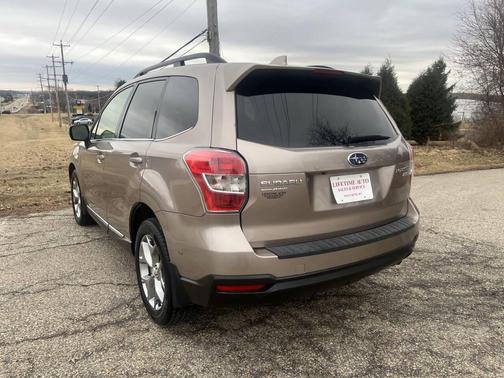 2016 Subaru Forester 2.5i Touring
