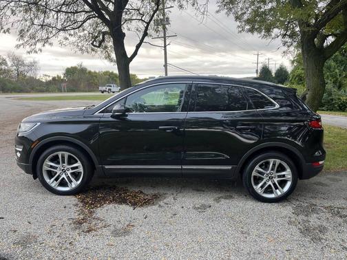 2015 Lincoln MKC Base