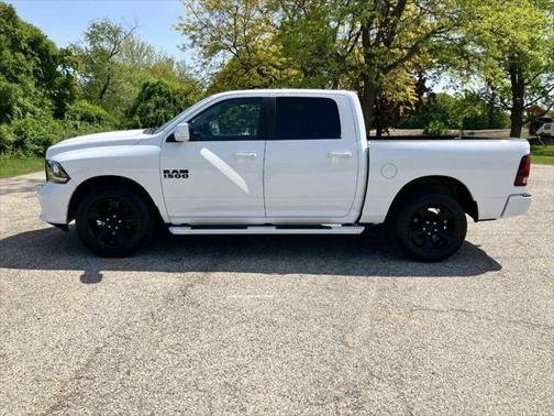 2018 RAM 1500 Night 4x4 4dr Crew Cab 5.5 ft. SB Pickup