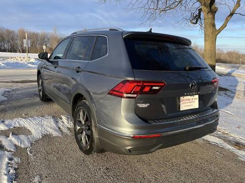 2022 Volkswagen Tiguan 2.0T SE 4MOTION