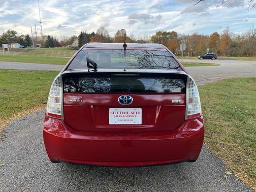 2010 Toyota Prius II