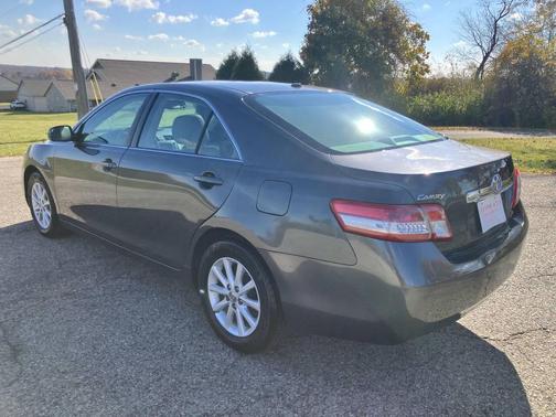 2011 Toyota Camry LE