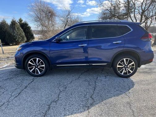 2020 Nissan Rogue SL
