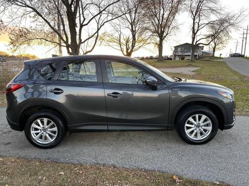2016 Mazda CX-5 Sport