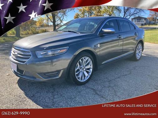 2017 Ford Taurus Limited 4dr Sedan