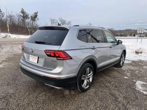 2020 Volkswagen Tiguan 2.0T SEL