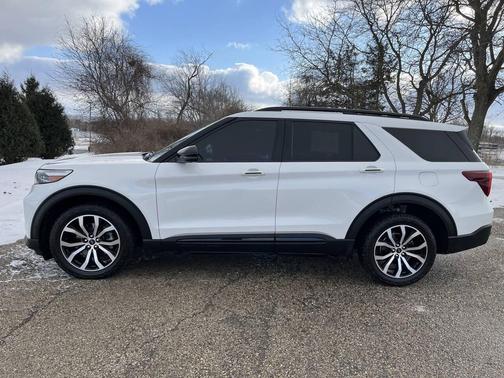 2020 Ford Explorer ST AWD 4dr SUV