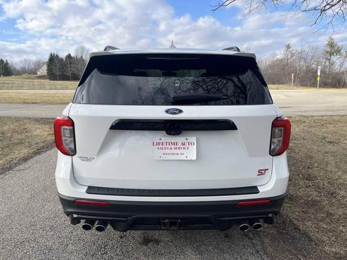 White 2020 Ford Explorer ST AWD 4dr SUV