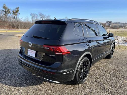 2020 Volkswagen Tiguan 2.0T SE R-Line Black 4MOTION